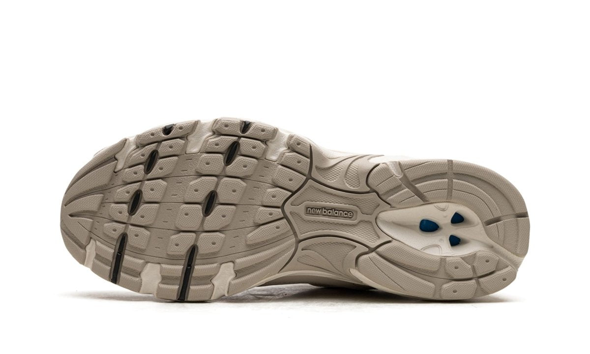 New Balance 530 'Ivory' - Orixa Kicks