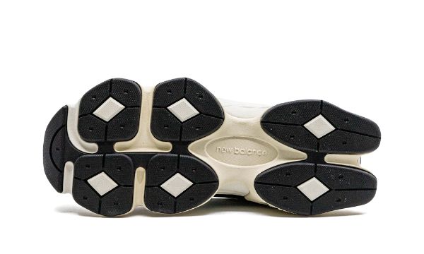 NEW BALANCE 9060 "Black / White" - Orixa Kicks