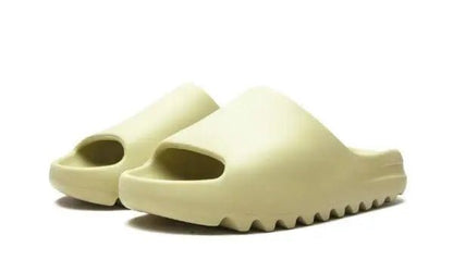 ADIDAS YEEZY YEEZY SLIDE "Resin" - Orixa Kicks