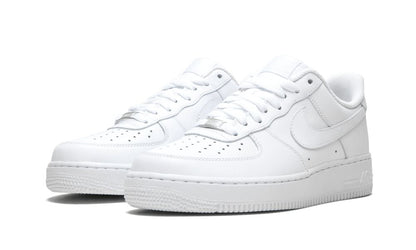 AIR FORCE 1 LOW 07 "Triple White" - Orixa Kicks