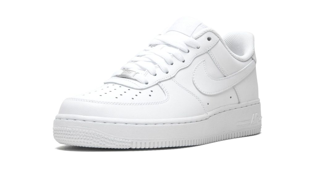 AIR FORCE 1 LOW 07 "Triple White" - Orixa Kicks