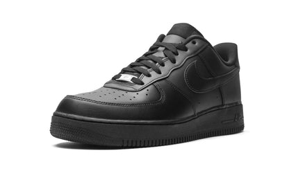 AIR FORCE 1 LOW "Triple Black" - Orixa Kicks