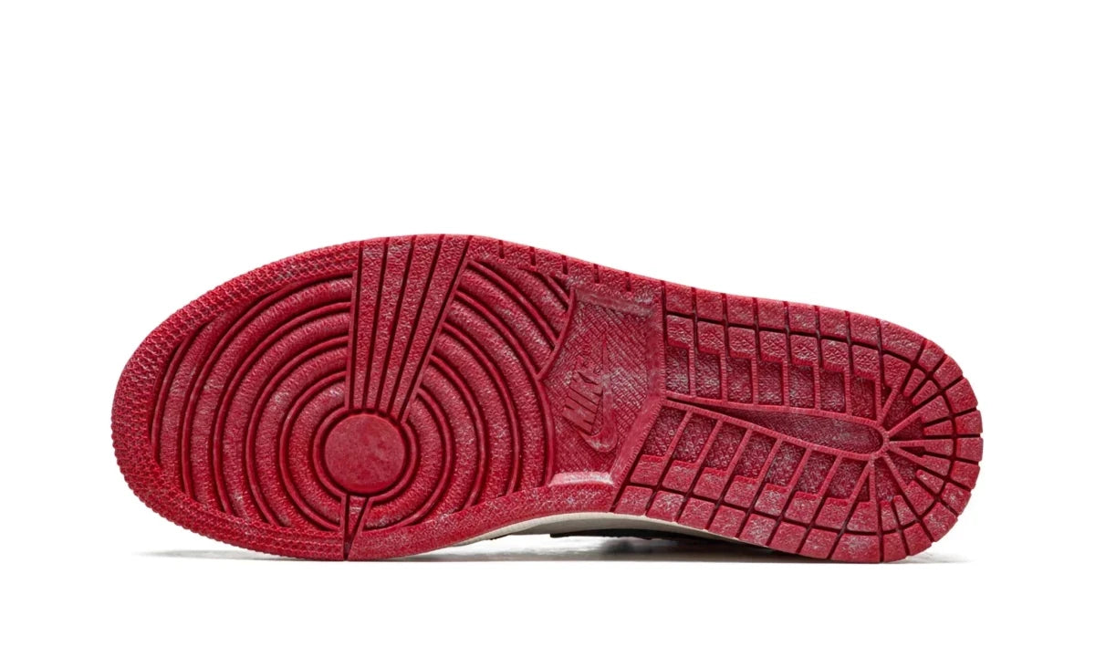 AIR JORDAN 1 RETRO HIGH OG "Chicago Lost and Found" - Orixa Kicks