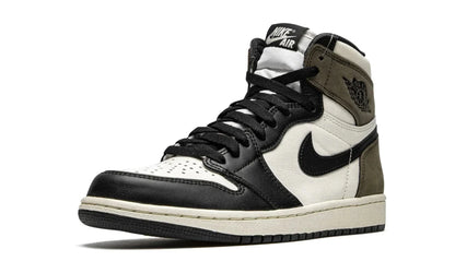 AIR JORDAN 1 RETRO HIGH OG "DARK MOCHA" - Orixa Kicks