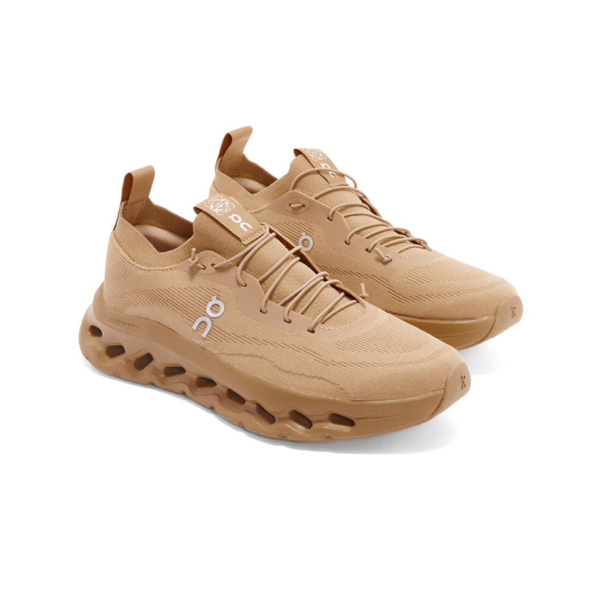 LOEWE x ON Cloudtilt Sneakers - Orixa Kicks
