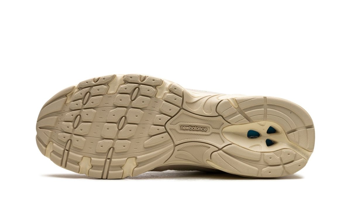 NEW BALANCE 530 "Beige / Angora" - Orixa Kicks