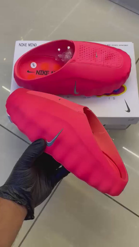 NIKE MIND 001 "SOLAR RED"