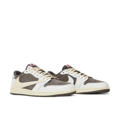 JORDAN 1 RETRO LOW OG SP TRAVIS SCOTT REVERSE MOCHA