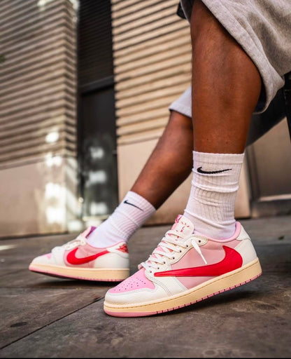 Nike x Travis Scott Air Jordan 1 Low OG "Tropical Pink"