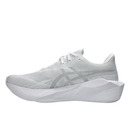 White ASICS NOVABLAST 6 running shoes with breathable mesh upper and cushioned midsole, designed for comfort and performance.