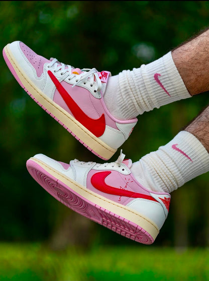 Nike x Travis Scott Air Jordan 1 Low OG "Tropical Pink"