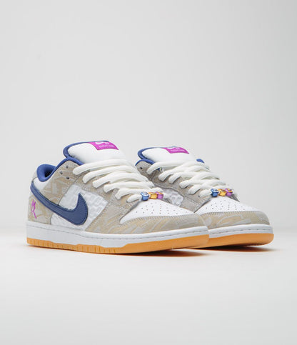 Nike SB x Rayssa Leal Dunk