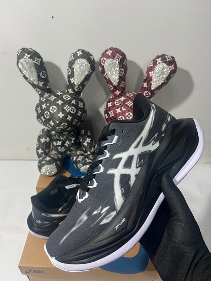 ASICS SUPERBLAST 3 black and white