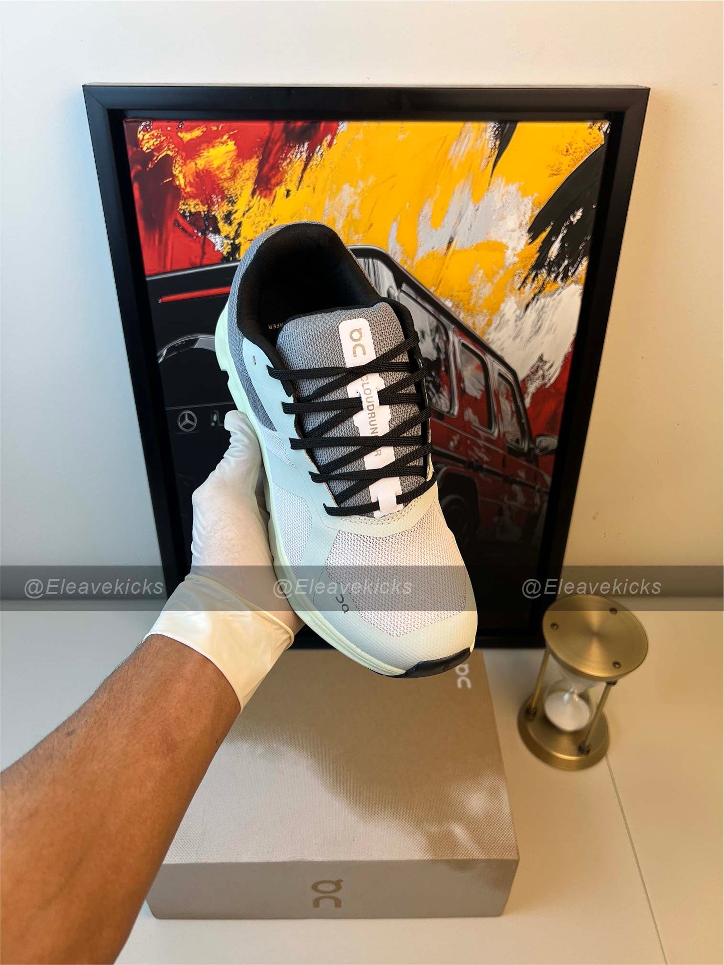 ON CLOUDRUNNER 2 MAN FROST WHITE