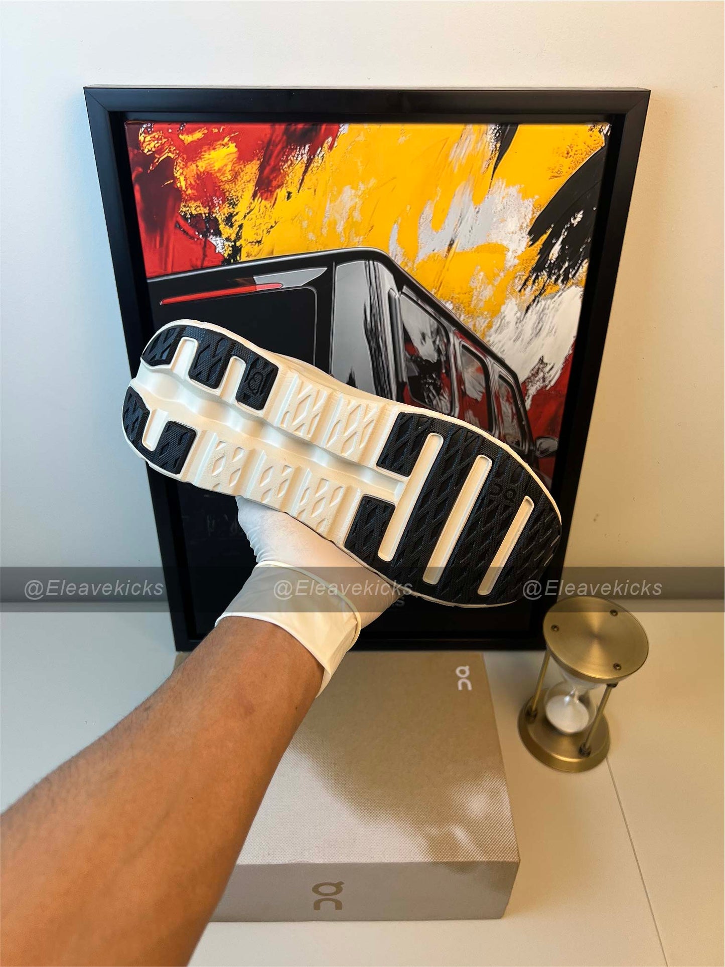 On Cloudtilt "Clove | Sand"